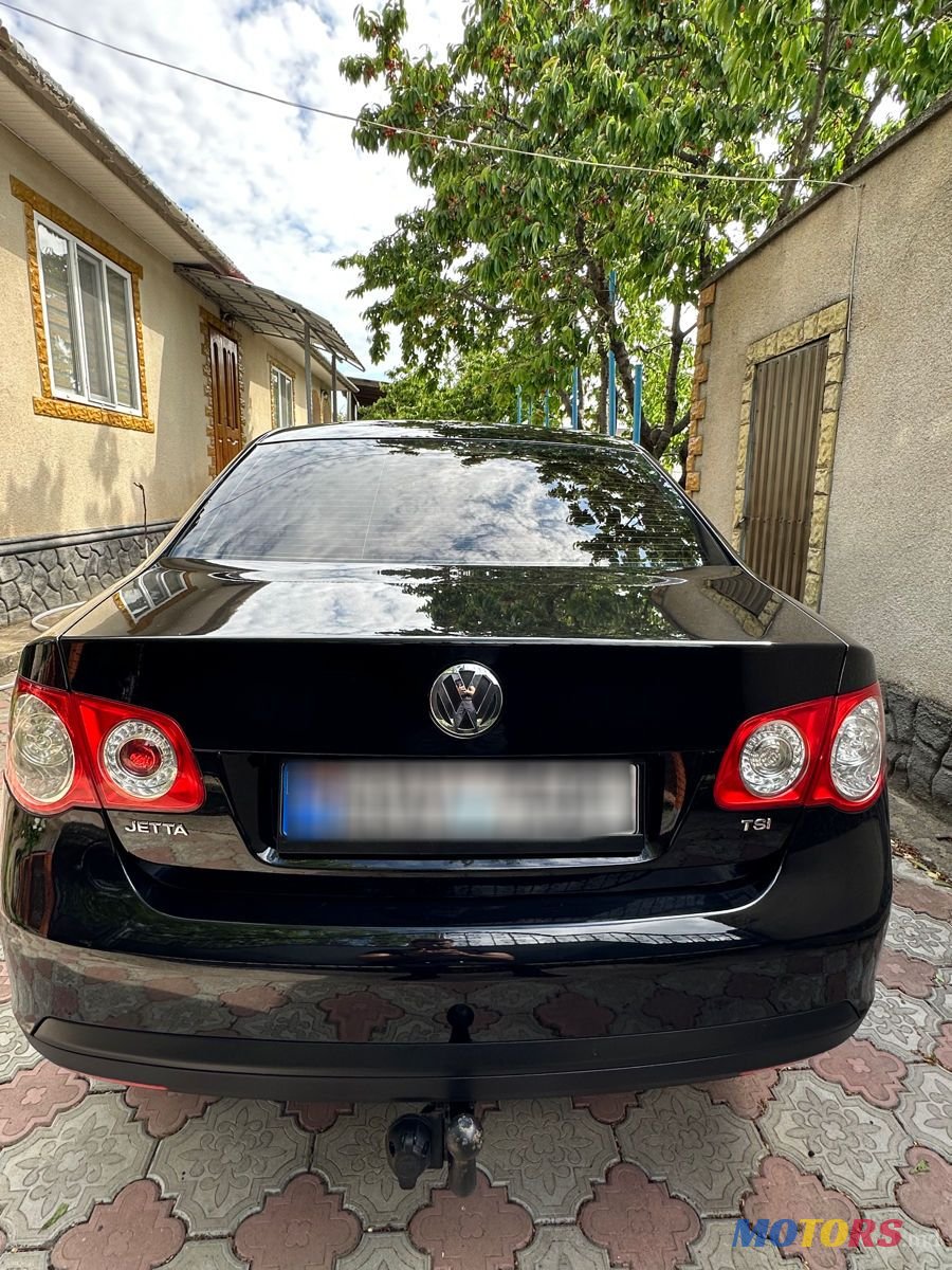 2008' Volkswagen Jetta photo #4