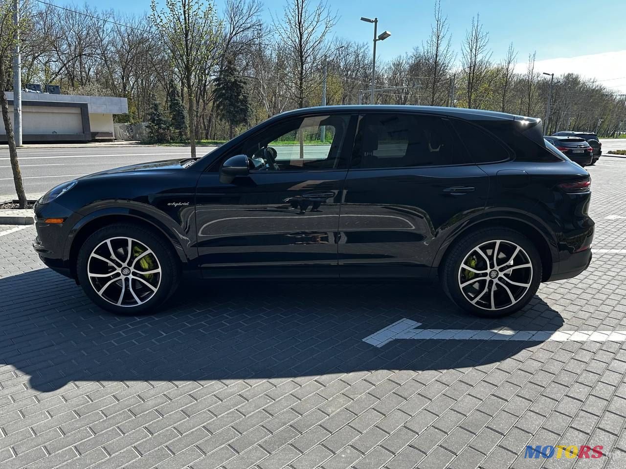 2019' Porsche Cayenne photo #5