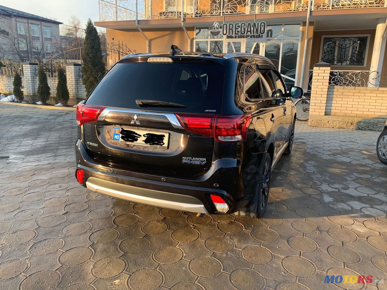 2015' Mitsubishi Outlander photo #5