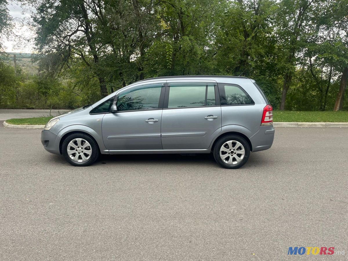 2009' Opel Zafira photo #6