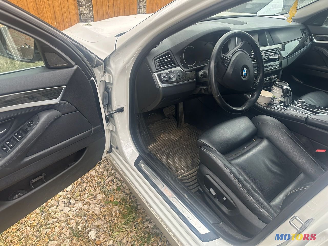 2014' BMW 5 Series photo #3