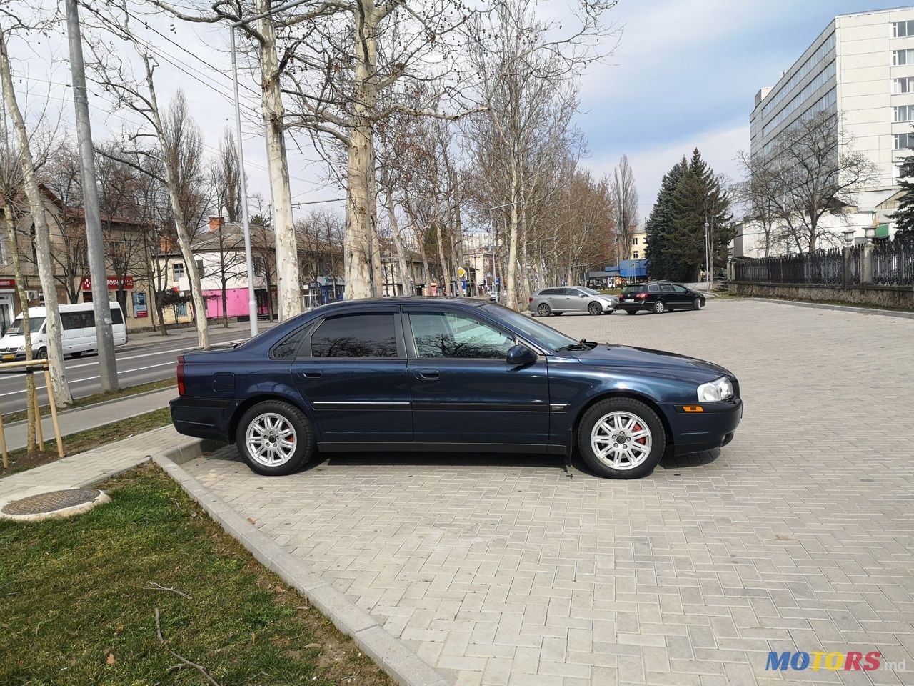 2000' Volvo S80 photo #4