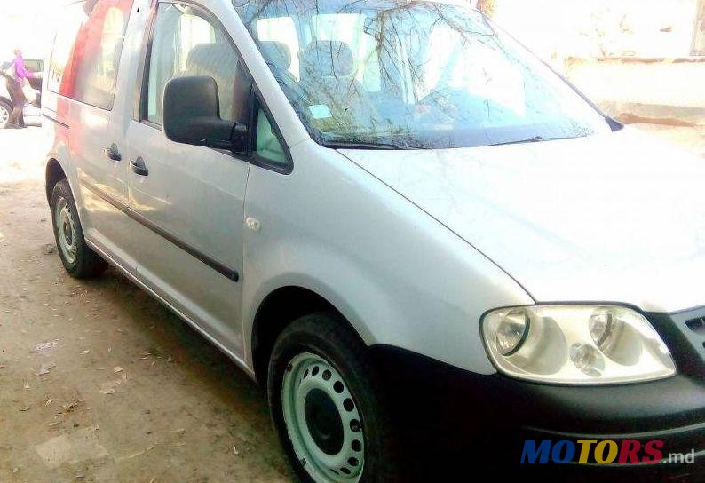 2004' Volkswagen Caddy photo #2