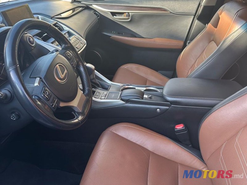 2015' Lexus Nx Series photo #5