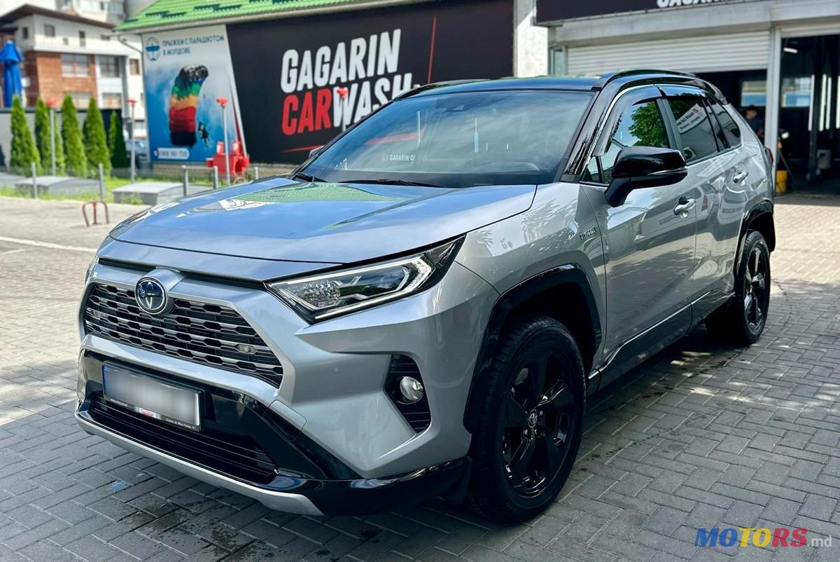 2019' Toyota RAV4 photo #1