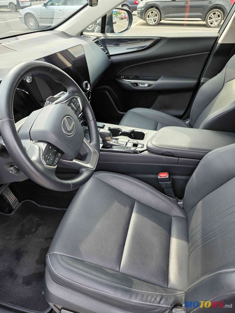 2022' Lexus Nx Series photo #6