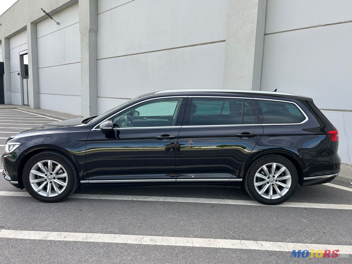 1988' Volkswagen Passat photo #3