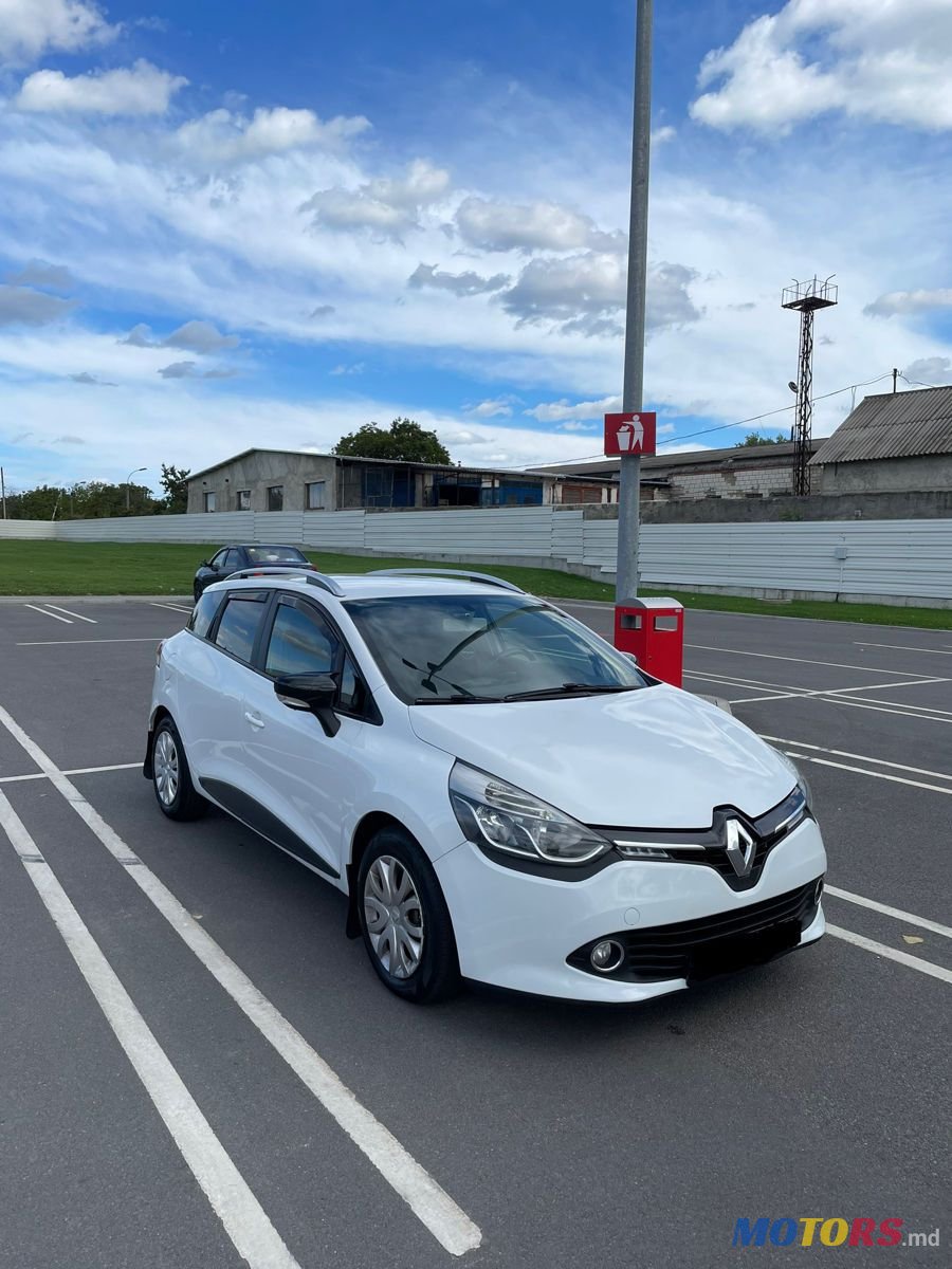 2013' Renault Clio photo #6