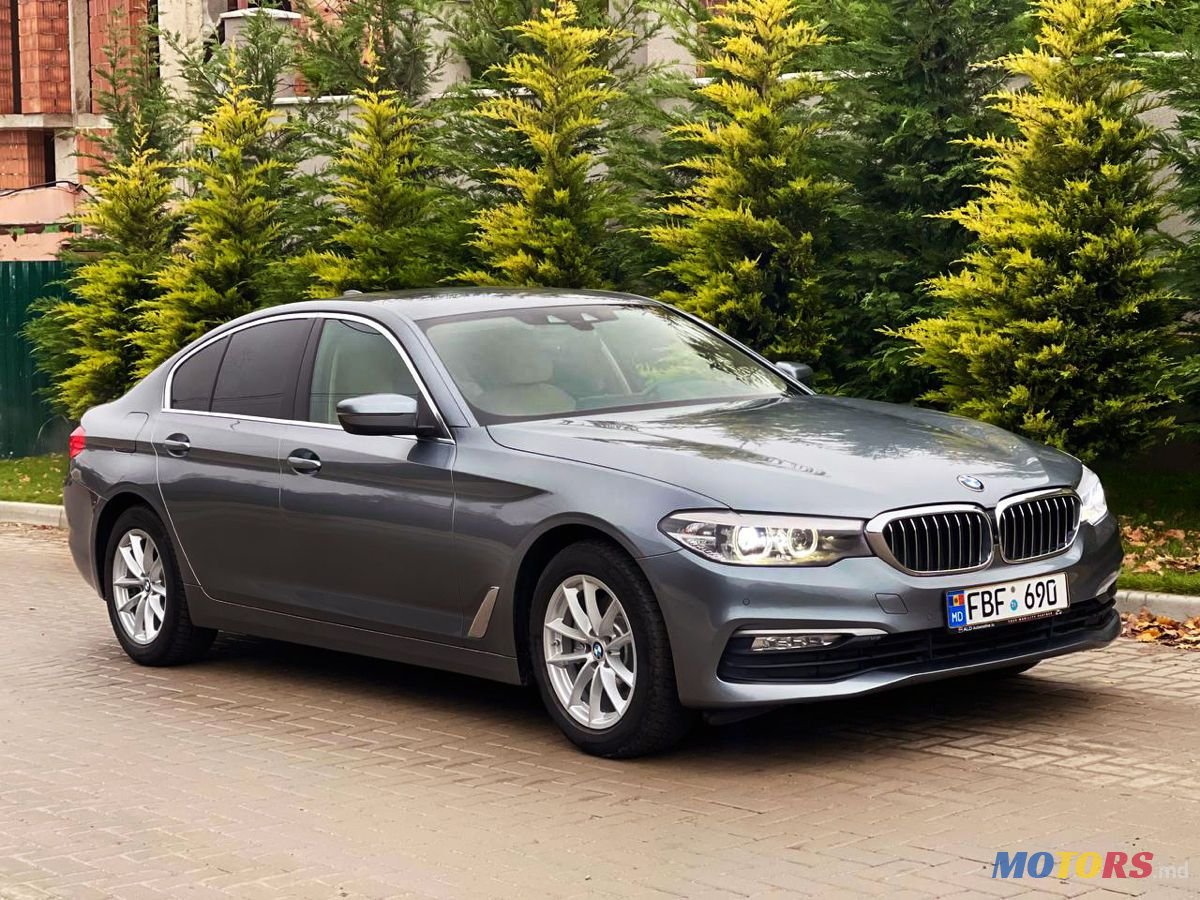 2017' BMW 5 Series photo #2