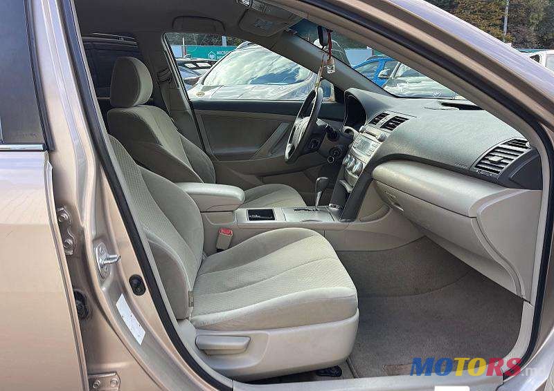 2009' Toyota Camry photo #6