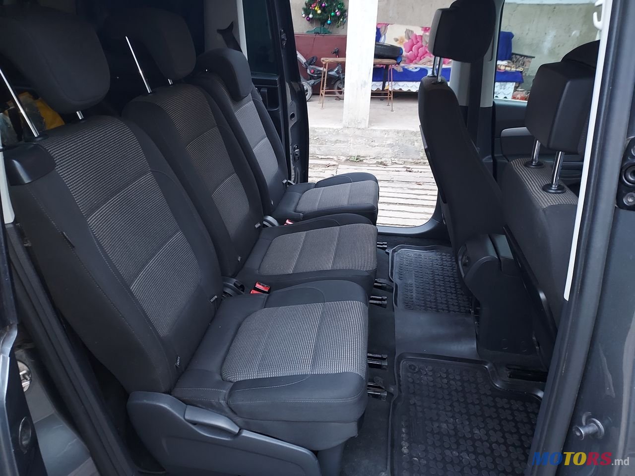 2015' Volkswagen Sharan photo #2