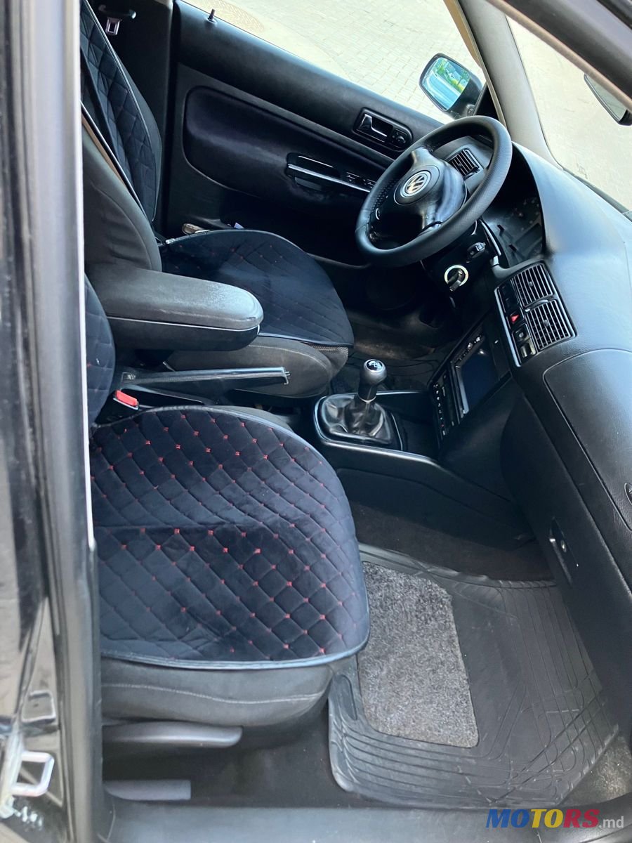 1999' Volkswagen Golf photo #5