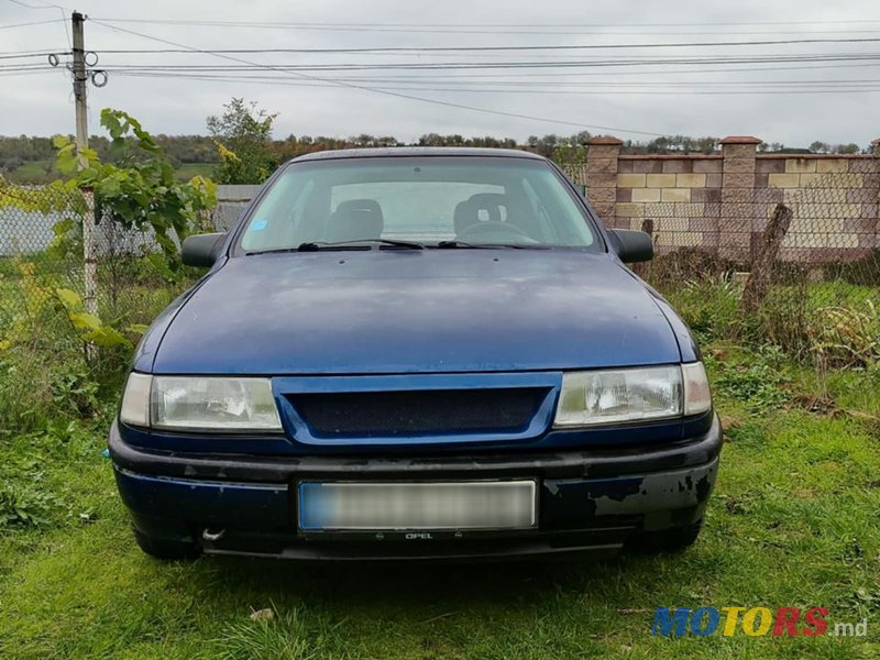 1993' Opel Vectra photo #1