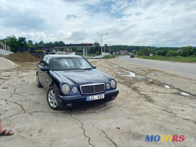 1997' Mercedes-Benz E photo #2