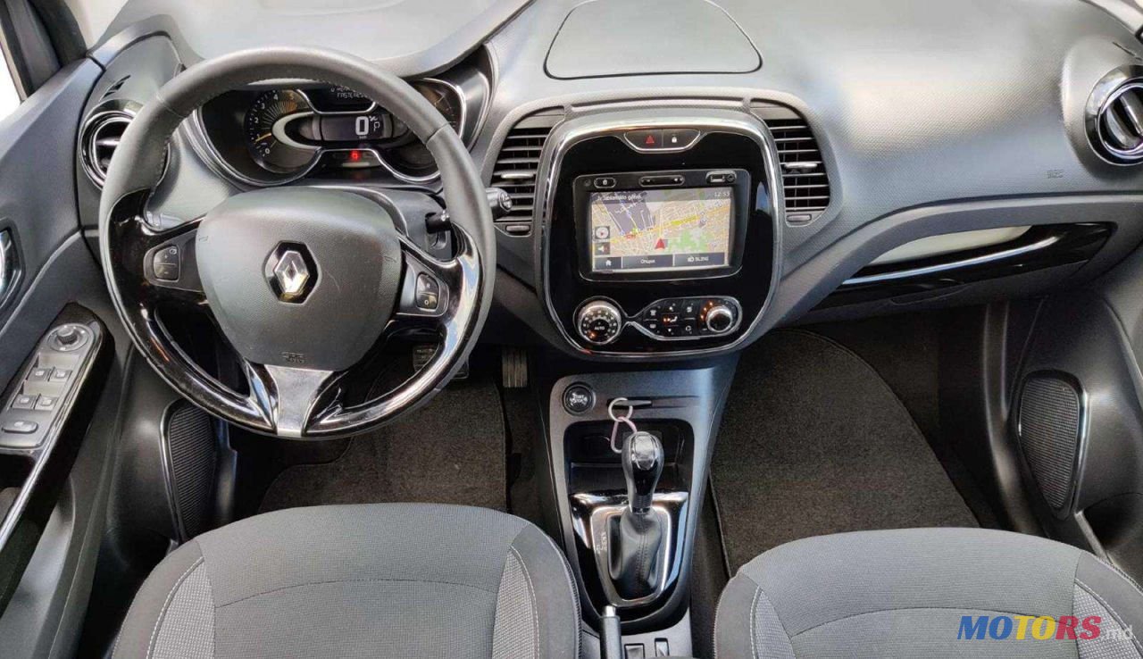 2016' Renault Captur photo #4