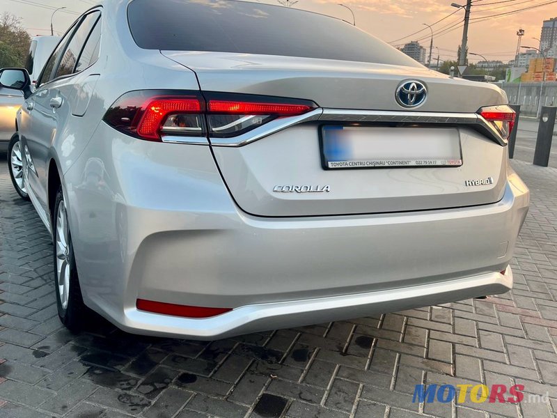 2020' Toyota Corolla photo #2