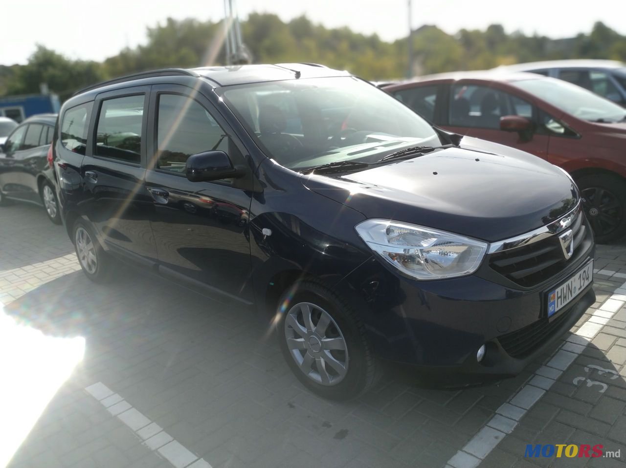 2012' Dacia Lodgy photo #3