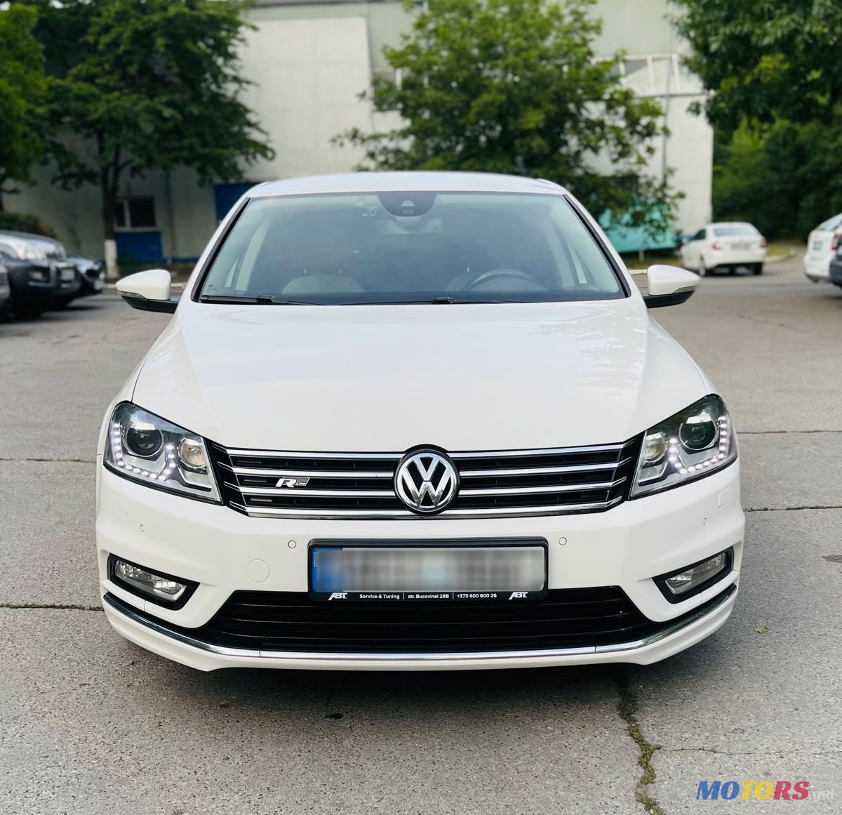 2013' Volkswagen Passat photo #2