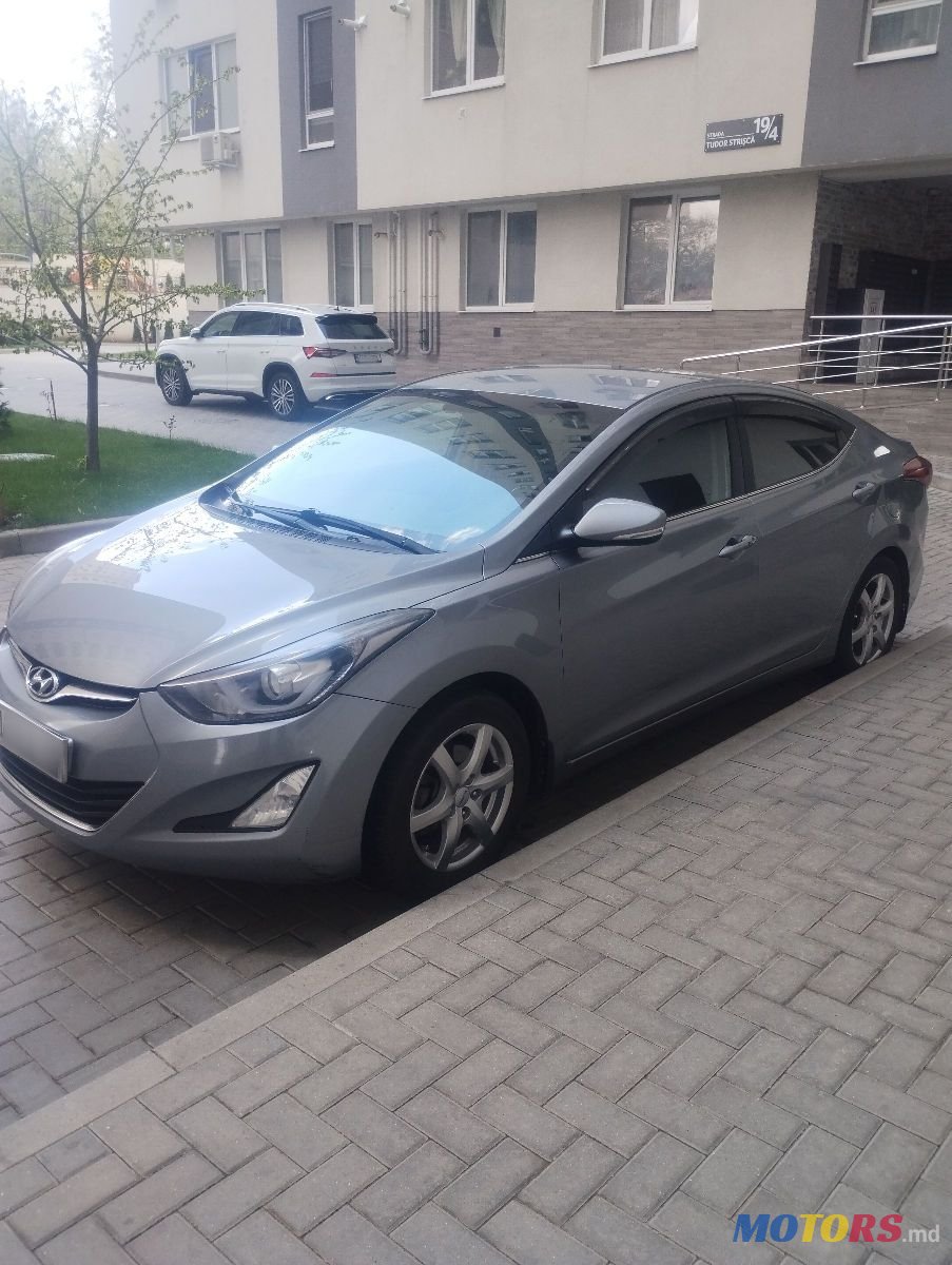 2014' Hyundai Elantra photo #4