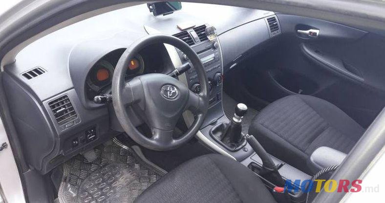 2010' Toyota Corolla photo #1