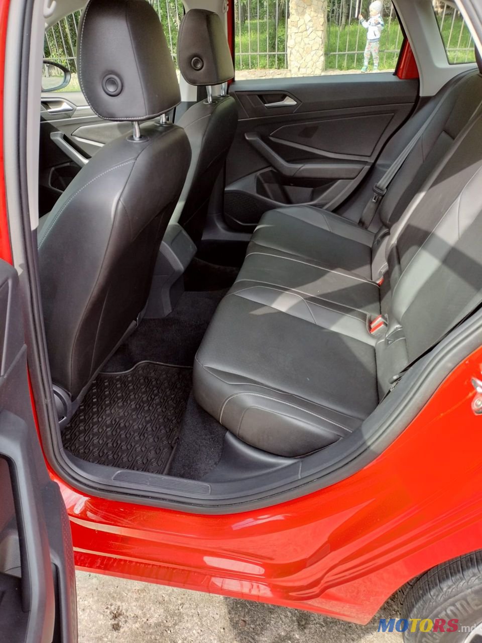 2018' Volkswagen Jetta photo #6