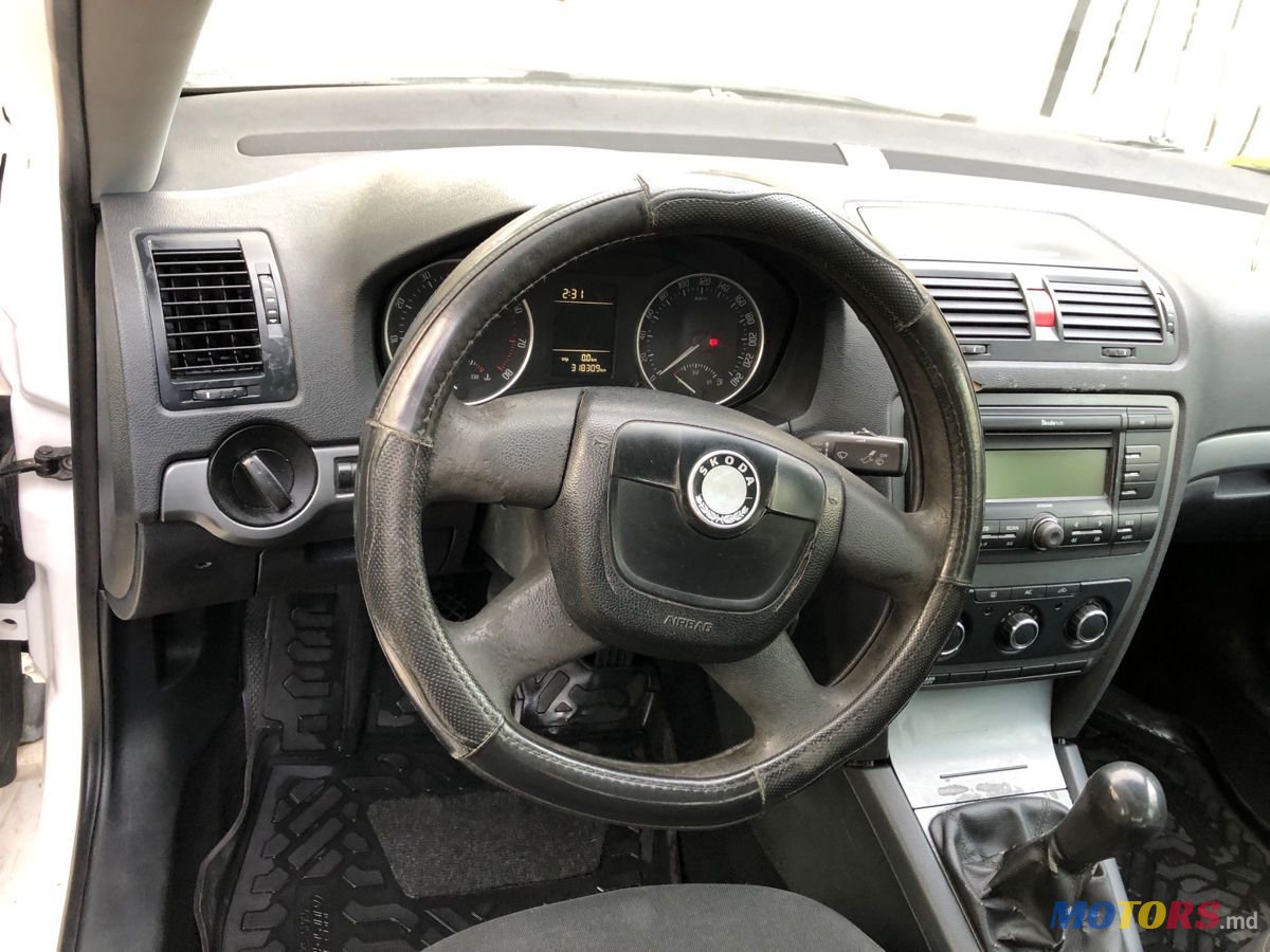 2013' Skoda Octavia photo #4