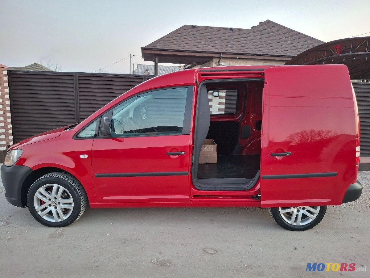 2012' Volkswagen Caddy photo #3