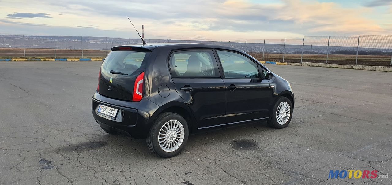 2012' Volkswagen Up! photo #3
