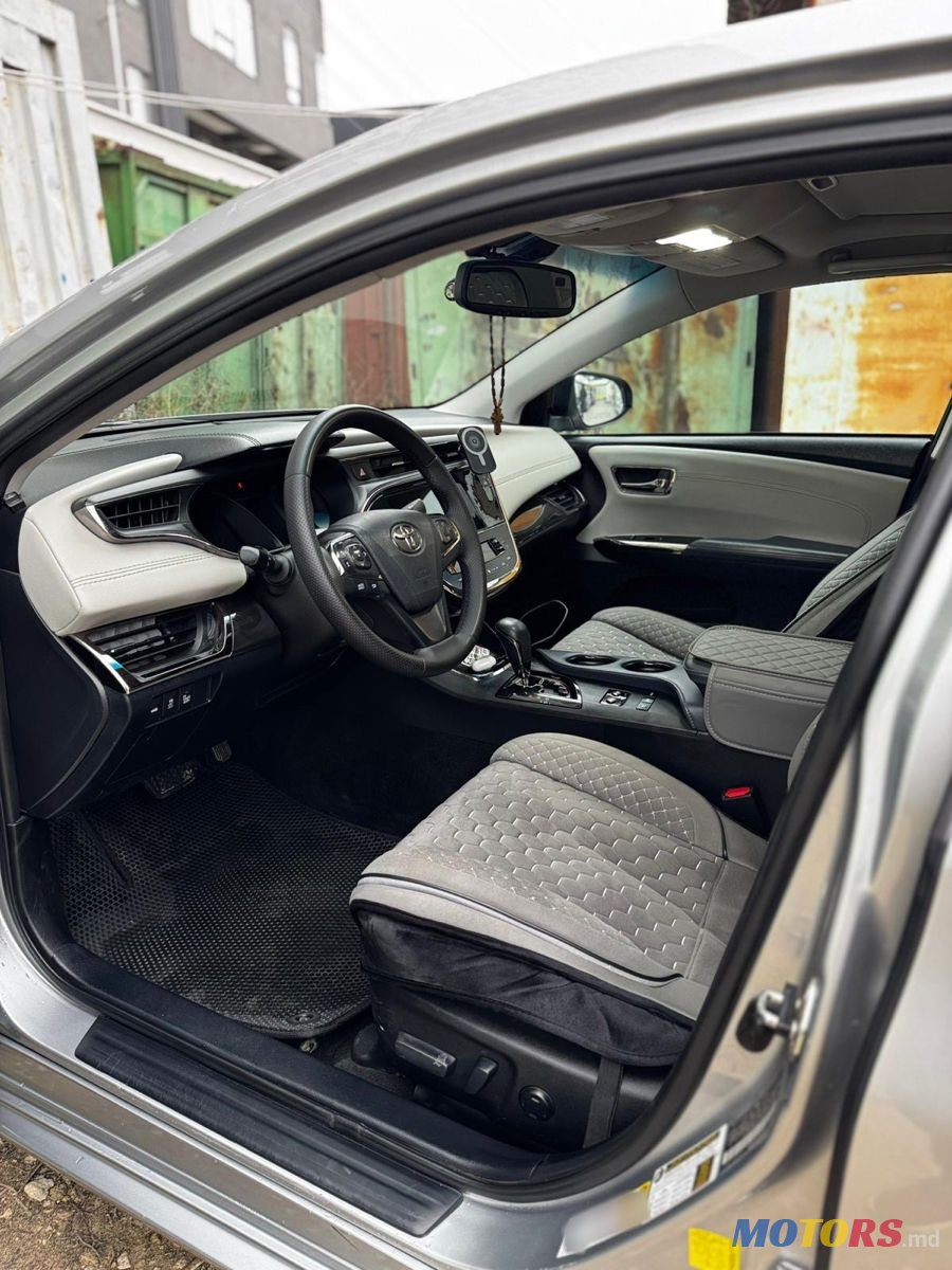 2015' Toyota Avalon photo #6