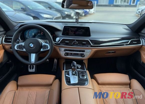 2018' BMW 7 Series photo #6