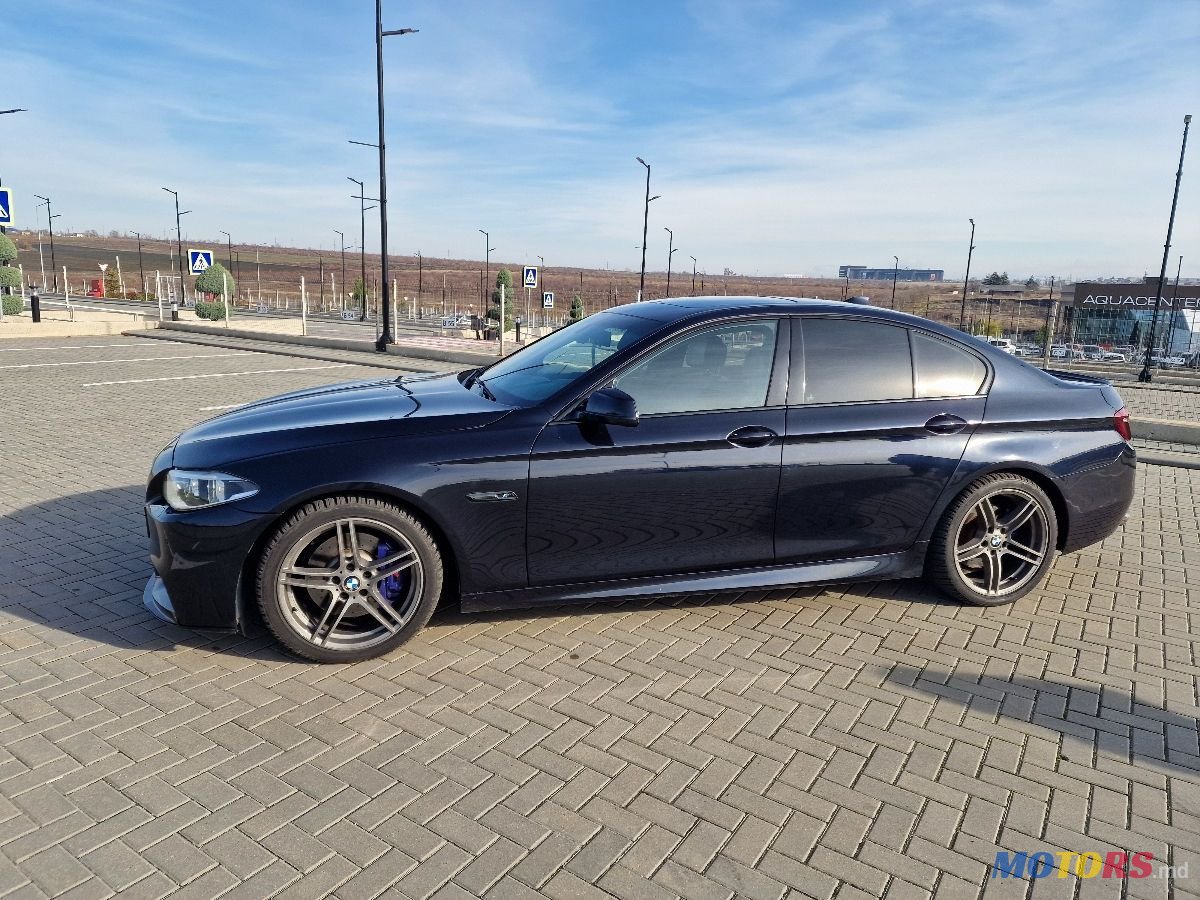 2013' BMW 5 Series photo #6