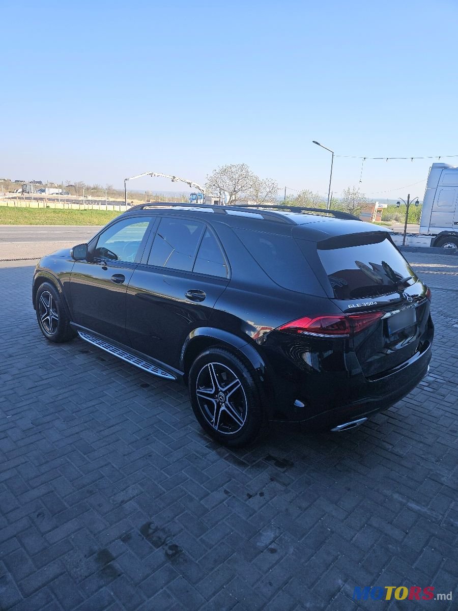 2020' Mercedes-Benz GLE photo #1