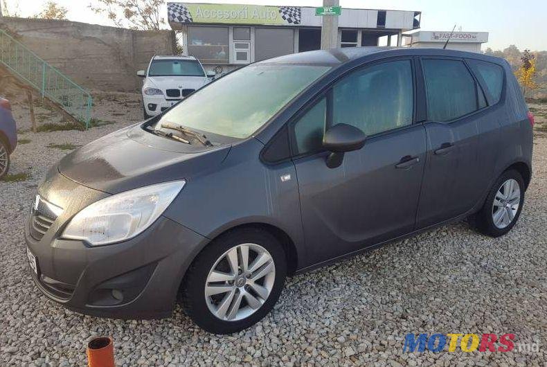 2012' Opel Meriva photo #3