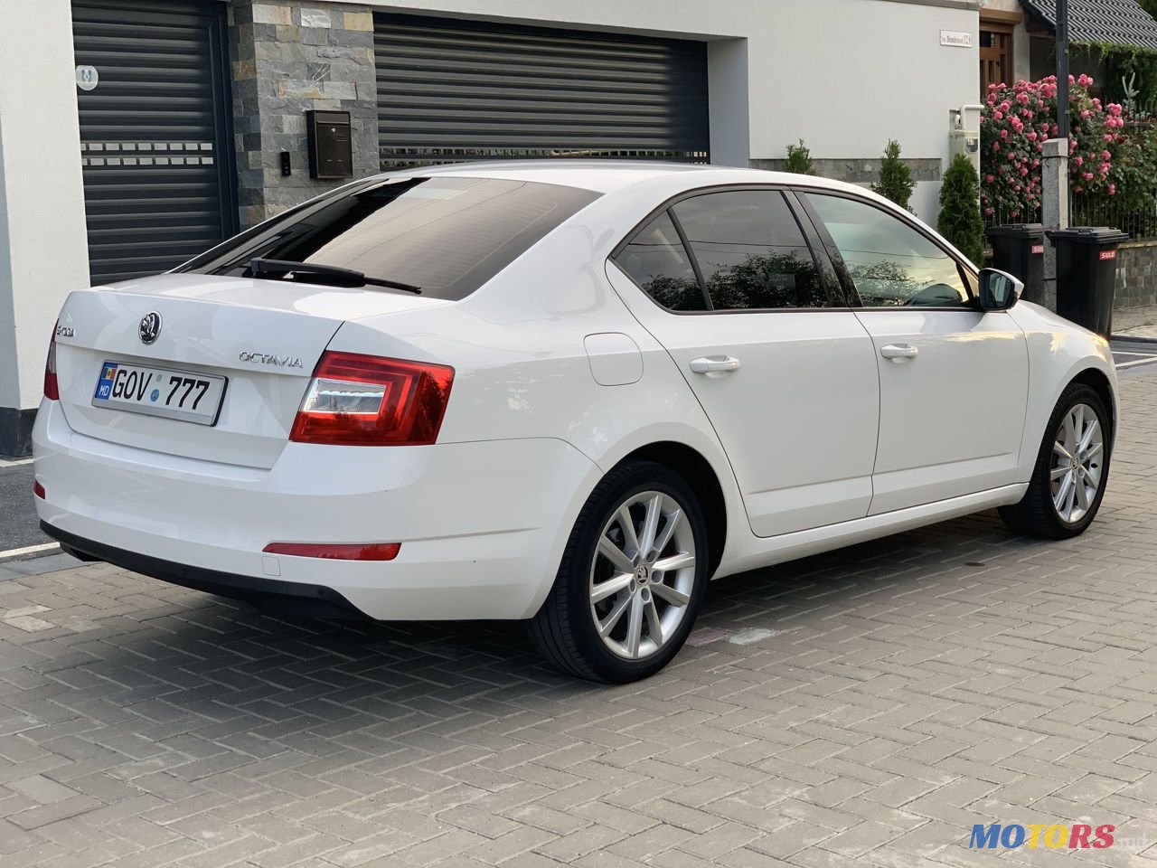 2014' Skoda Octavia photo #3