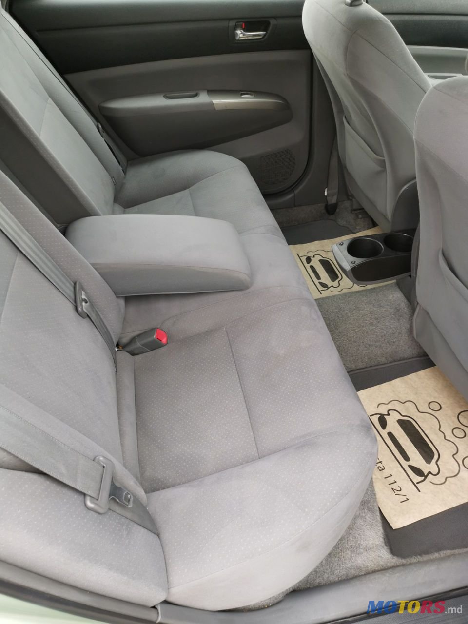 2008' Toyota Prius photo #5