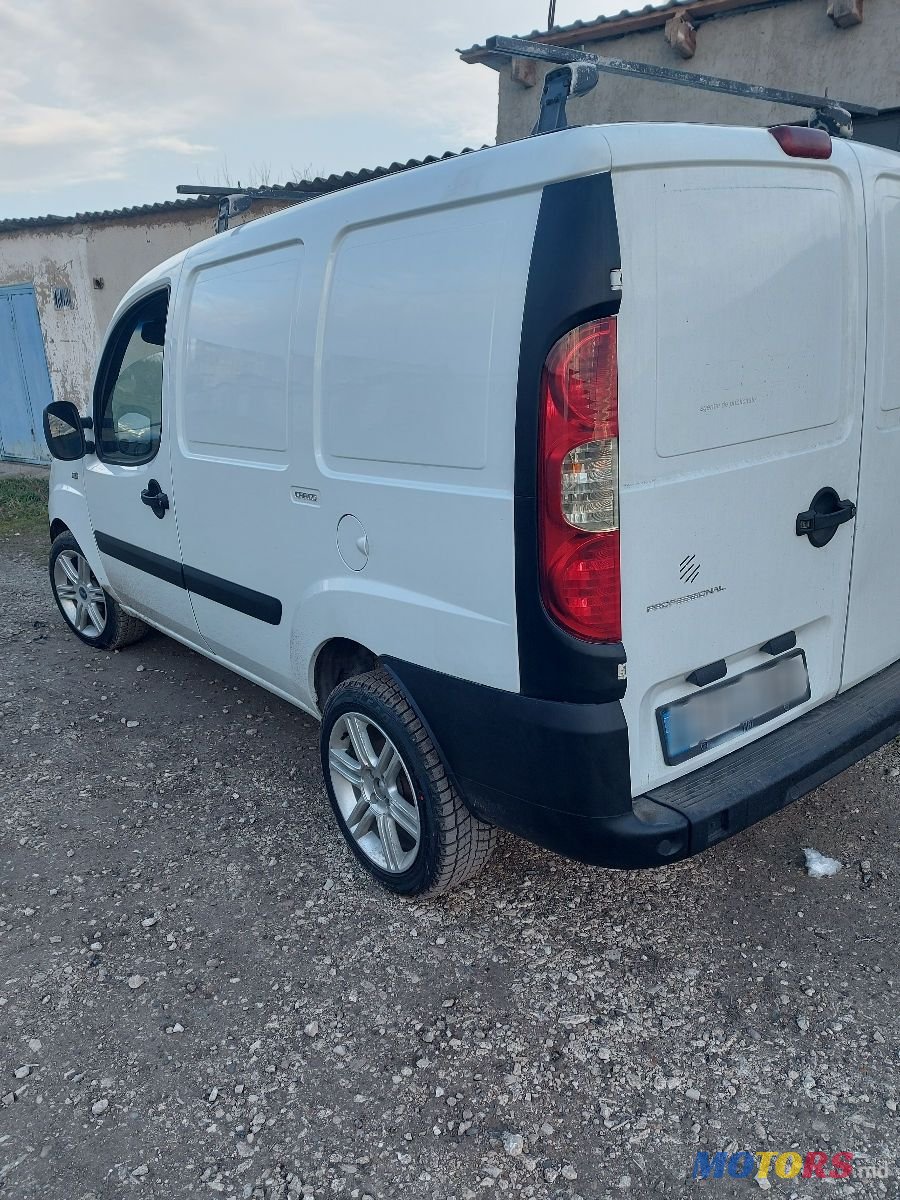 2008' Fiat Doblo Cargo photo #4