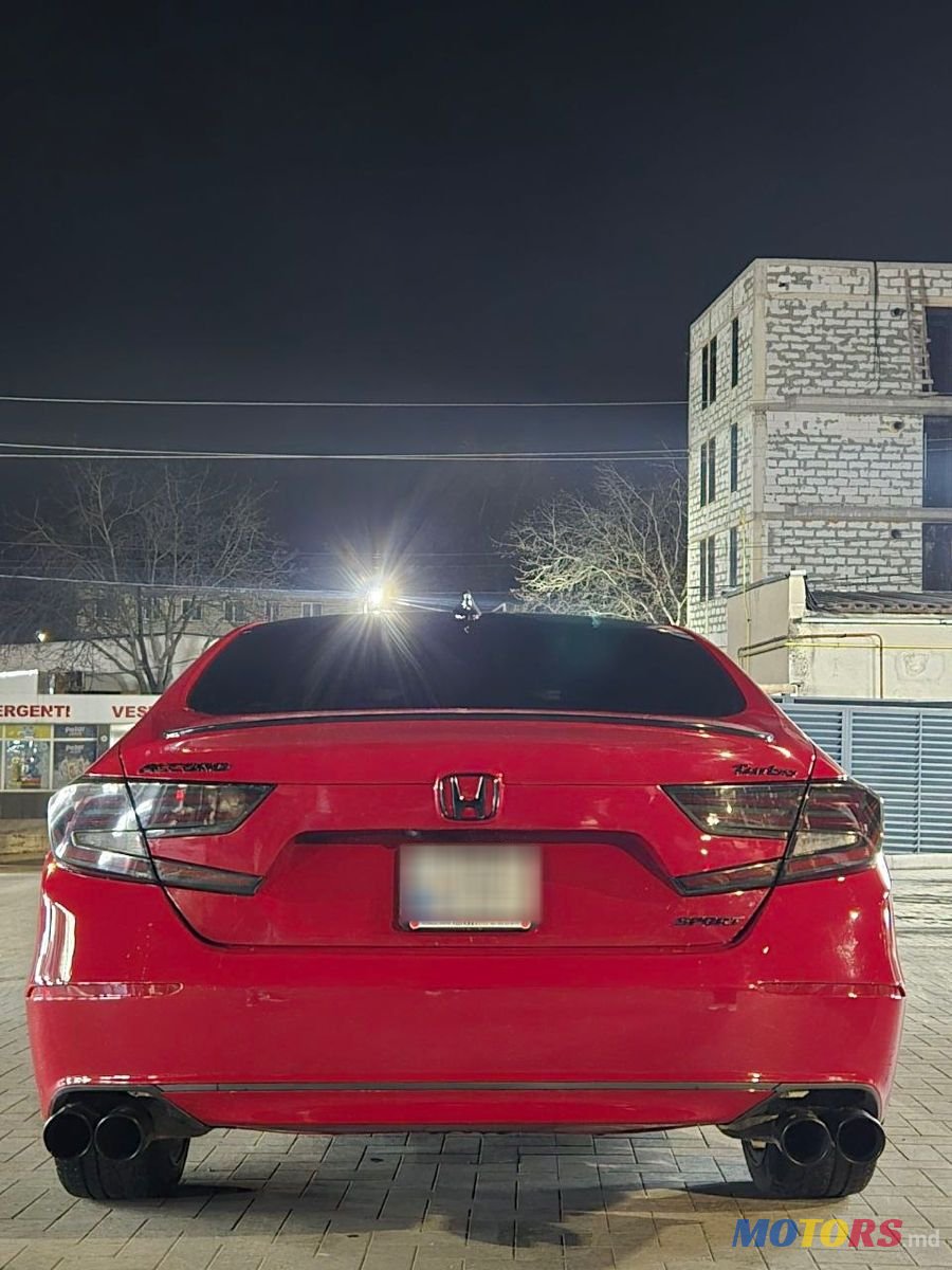 2018' Honda Accord photo #3