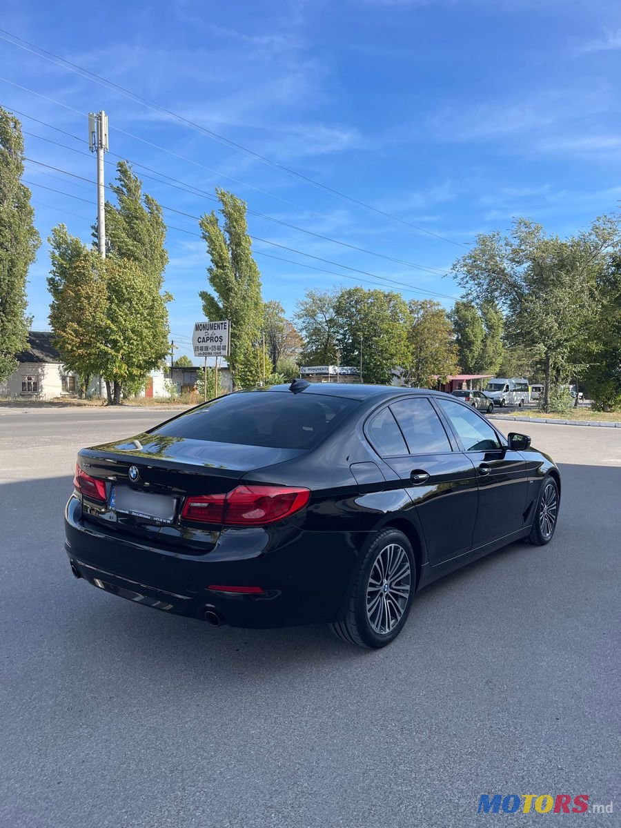 2018' BMW 5 Series photo #4