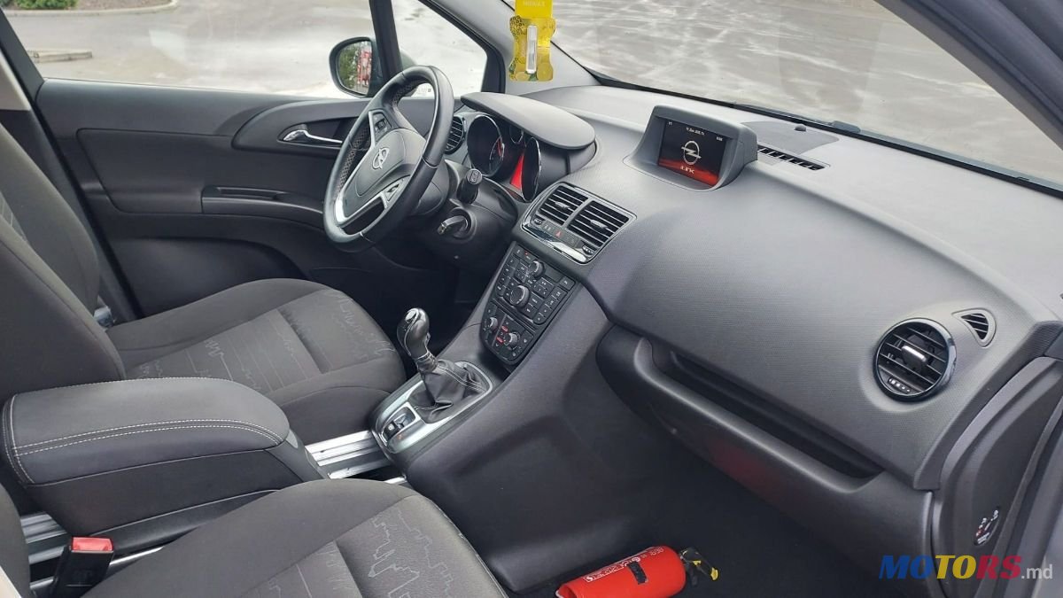 2015' Opel Meriva photo #3