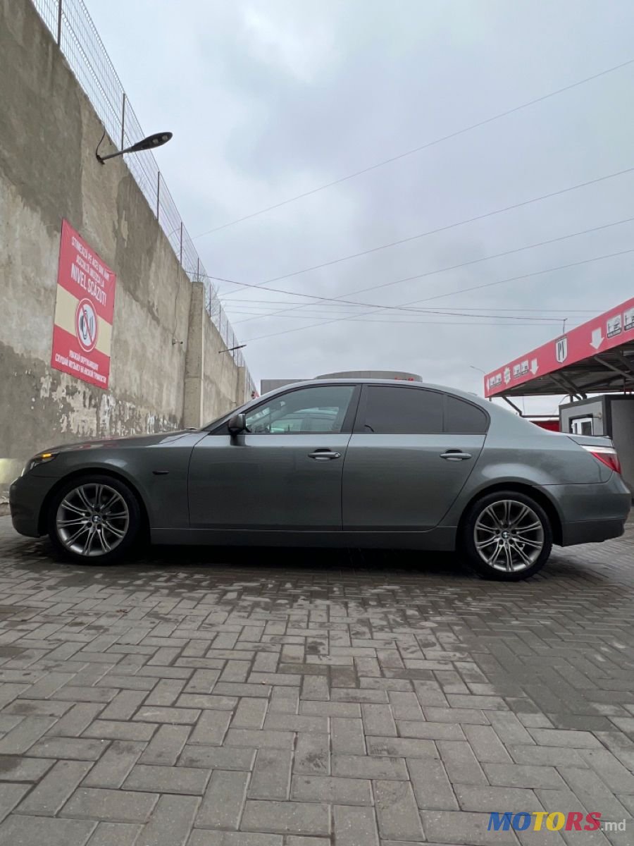 2005' BMW 5 Series photo #1