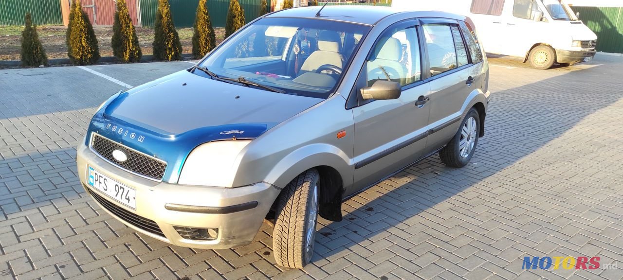 2003' Ford Fusion photo #2