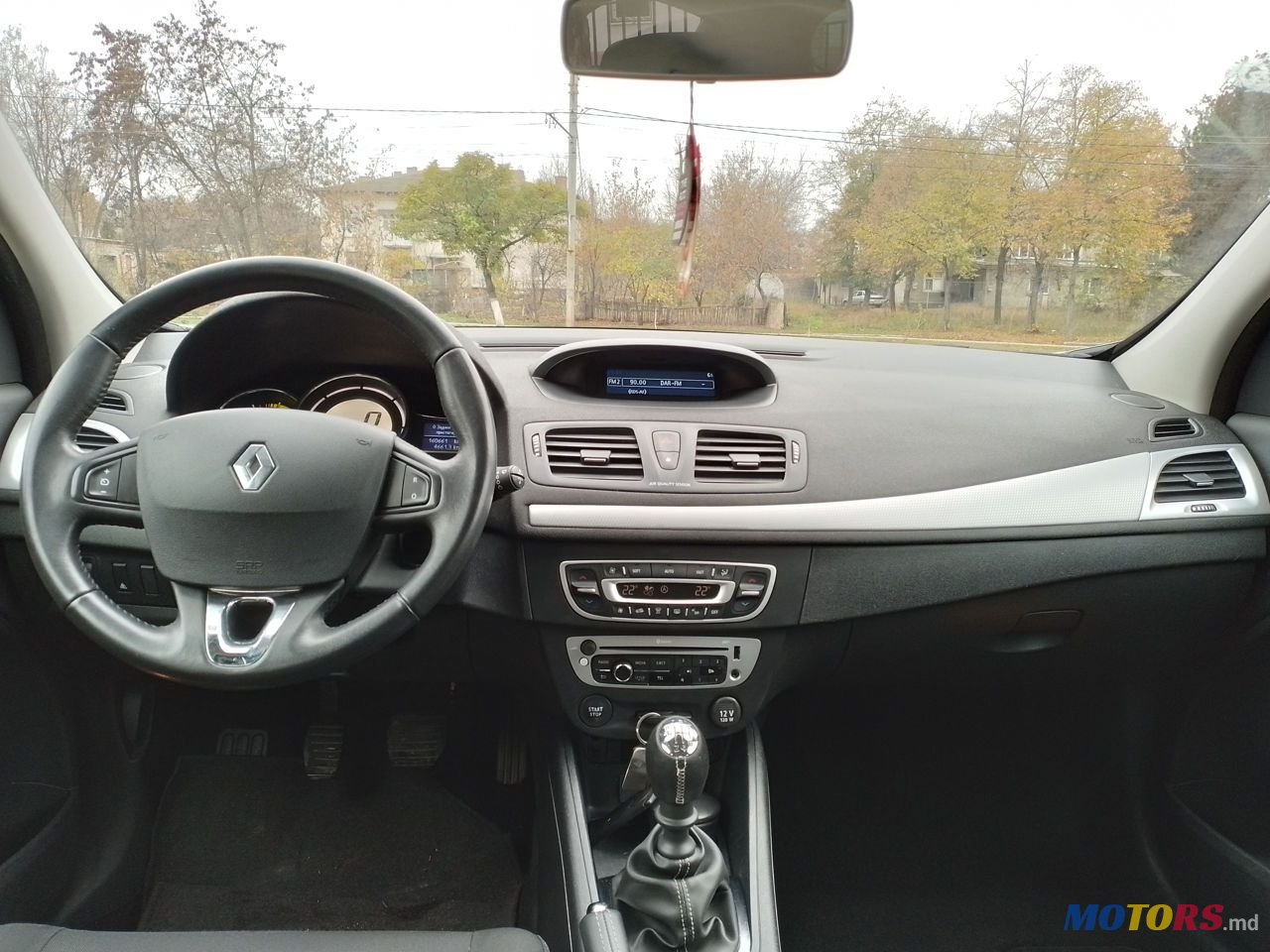 2013' Renault Megane photo #5