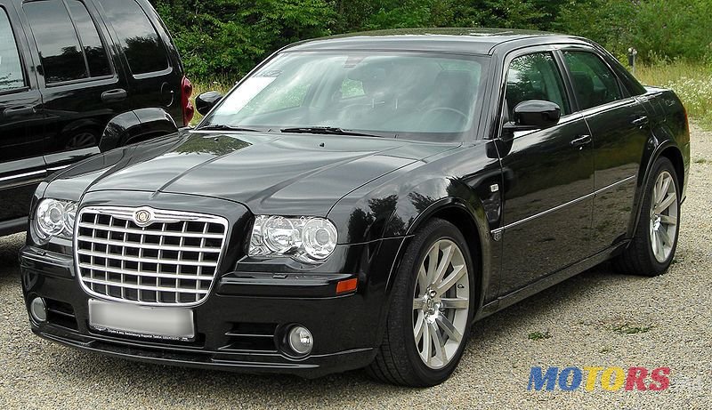 2005' Chrysler 300C photo #2