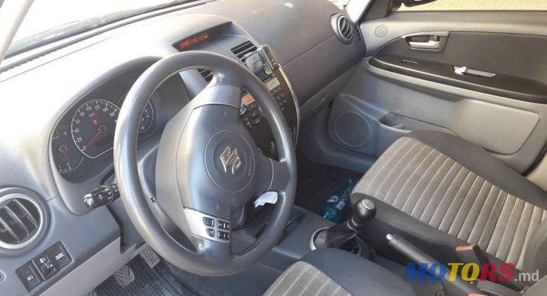 2008' Suzuki SX4 photo #1