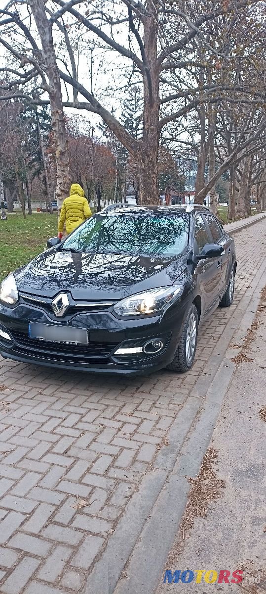 2014' Renault Megane photo #2
