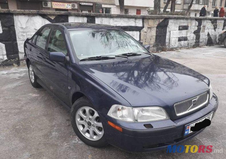 2001' Volvo S40 photo #1