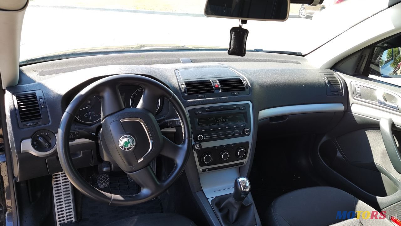 2010' Skoda Octavia photo #4