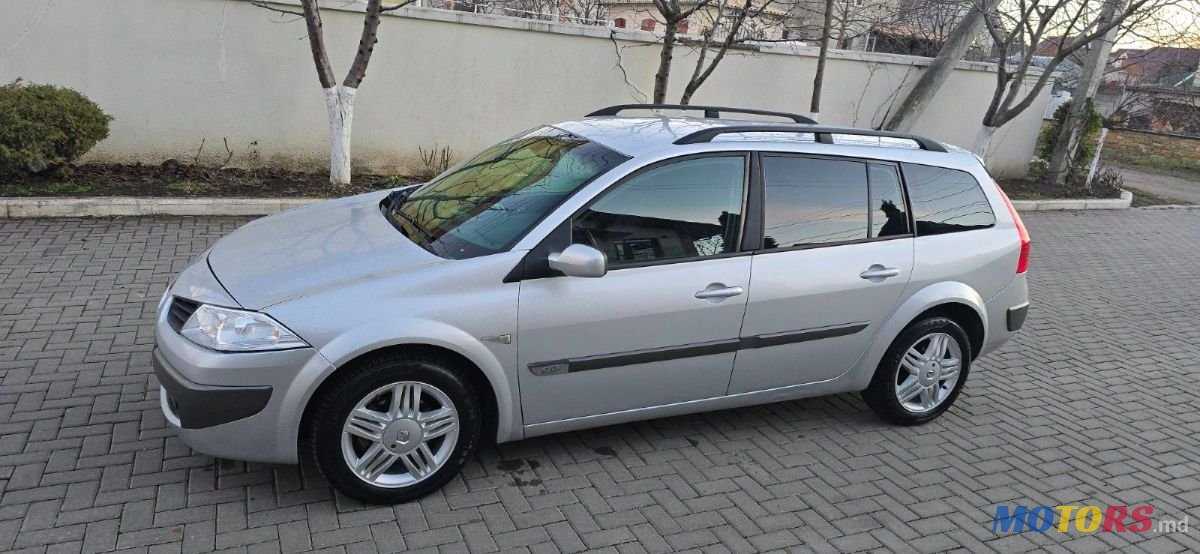 2007' Renault Megane photo #4
