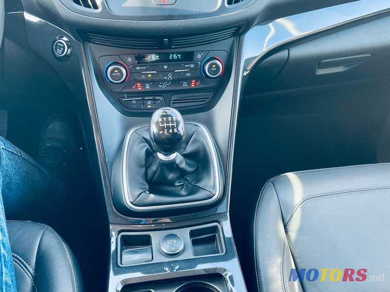 2019' Ford Kuga photo #6