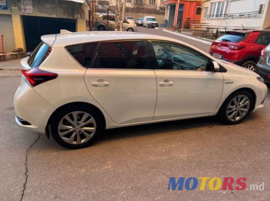 2018' Toyota Auris photo #4